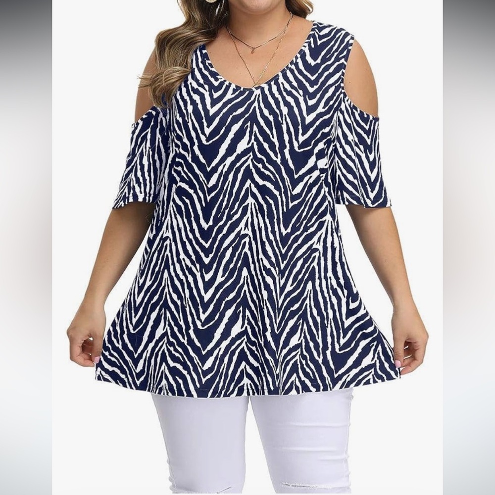 Navy and white 2X cold shoulder top.
